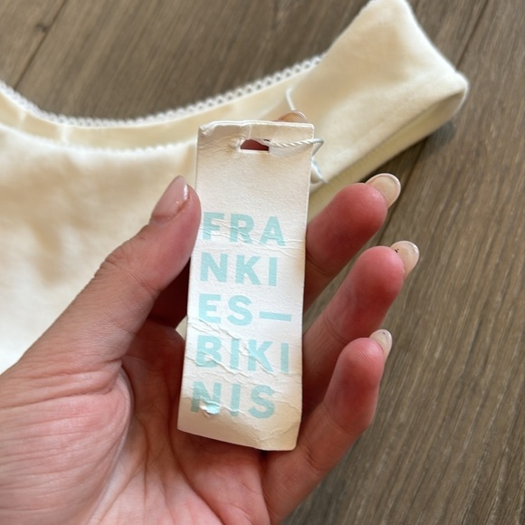 NWT Frankie’s Bikinis Katerina Terry Bottom White Sno Size Medium - Picture 4 of 10